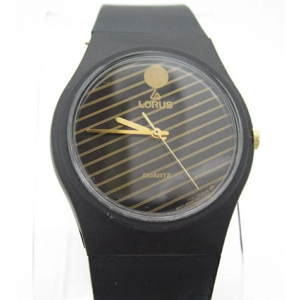 Women's Lorus Quartz WR Analog 29mm Dial Causal Round Watch (E252)